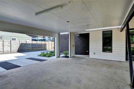 New construction Condo/Apt house 1203 Justin Ln, Unit A, Austin, TX 78757 - photo 31 31