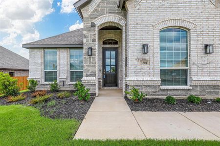 New construction Single-Family house 3201 Signal Hill Drive, Burleson, TX 76028 Concept 2622- photo 3 3