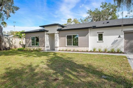 New construction Single-Family house 725 Westlake Circle, Sarasota, FL 34232 - photo