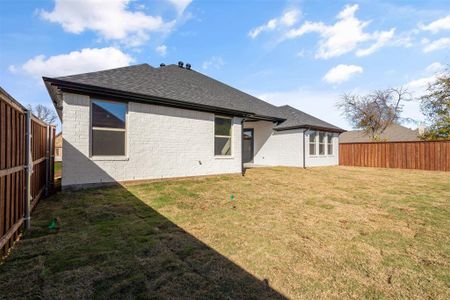 New construction Single-Family house 1434 Highland Park Circle, Granbury, TX 76048 - photo 32 32