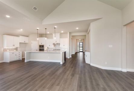 New construction Single-Family house 625 Red Maple Road, Waxahachie, TX 75165 Raleigh- photo 7 7