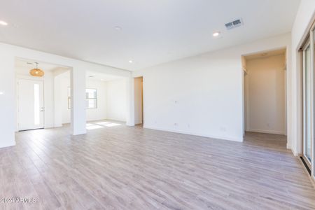 New construction Single-Family house 7550 W Gelding Drive, Peoria, AZ 85381 5524- photo 11 11