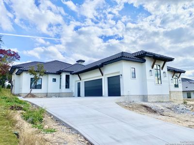 New construction Single-Family house 7 Paseo Rioja, San Antonio, TX 78257 - photo 0