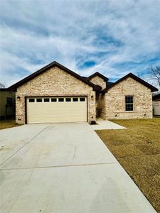 New construction Single-Family house 2808 Binyon, Fort Worth, TX 76133 - photo 0