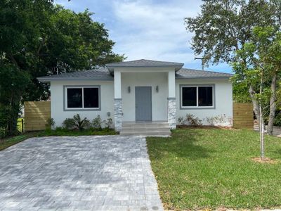 New construction Single-Family house 1710 N 24Th Ave, Hollywood, FL 33020 - photo 0