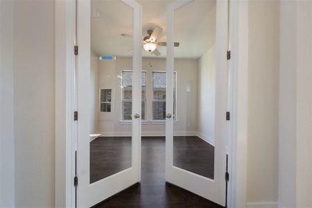 New construction Single-Family house 1108 Stetson Hat Trl, Georgetown, TX 78628 Inwood II- photo 5 5