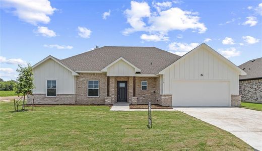New construction Single-Family house 118 Panther Loop, Mabank, TX 75147 - photo 0 0