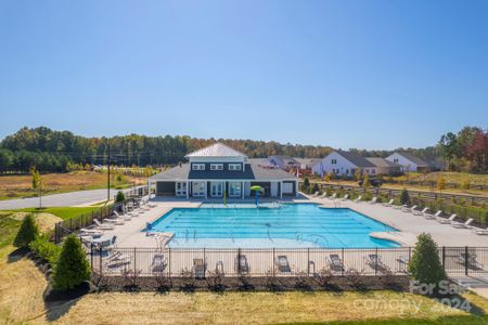 New construction Townhouse house 9650 Old Garden Circle, Unit 669, Gastonia, NC 28056 - photo 20 20