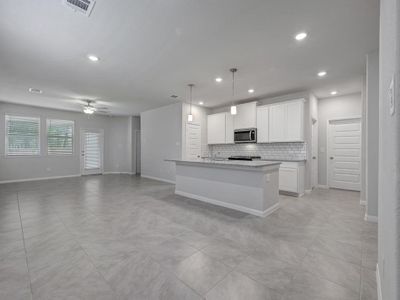 New construction Single-Family house 18616 Hillswood Drive Drive, Montgomery, TX 77316 The Glacier (N304)- photo 3 3