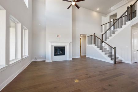 New construction Single-Family house 137 Crescent Moon Ct, Dripping Springs, TX 78620 - photo 12 12