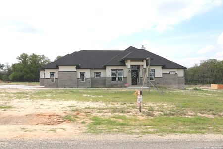 New construction Single-Family house 128 Hondo Ridge, La Vernia, TX 78121 - photo 41 41