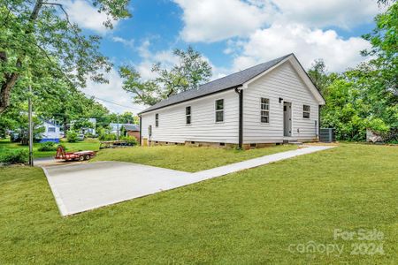 New construction Single-Family house 1309 Old Charlotte Road, Statesville, NC 28677 - photo 0