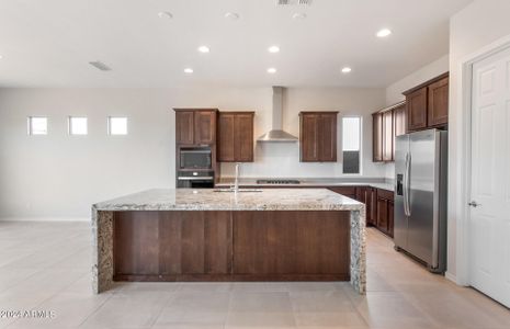 New construction Single-Family house 22442 E San Tan Boulevard, Queen Creek, AZ 85142 - photo 9 9