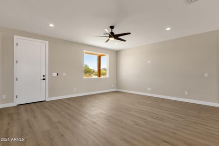 New construction Single-Family house 57812 W Fulcar Road, Maricopa, AZ 85139 - photo 12 12