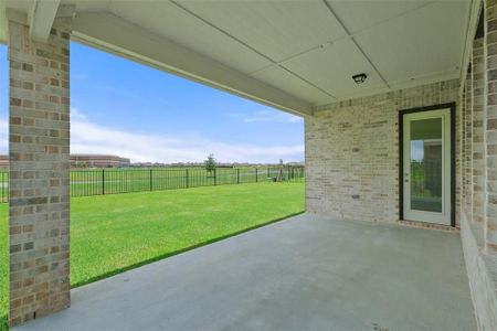 New construction Single-Family house 10711 Amador Peak Drive, Rosharon, TX 77583 The George A- photo 37 37