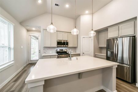 New construction Single-Family house 434 Soapberry Tree Court, Conroe, TX 77318 - photo 9 9
