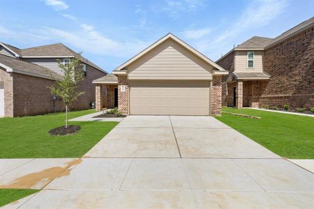 New construction Single-Family house 1510 Acts Lane, Ennis, TX 75119 Grove- photo 1 1