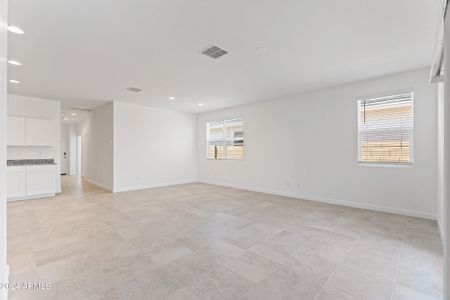 New construction Single-Family house 39965 W Shaver Drive, Maricopa, AZ 85138 - photo 6 6