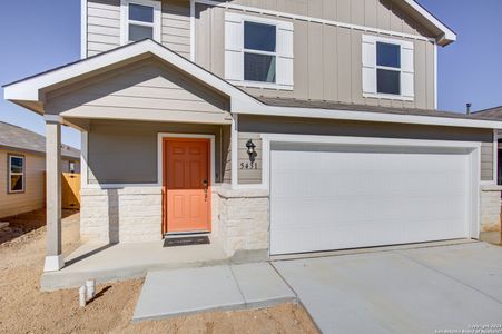 New construction Single-Family house 5431 Franklin Hills, San Antonio, TX 78073 Auburn - 1566- photo 1 1