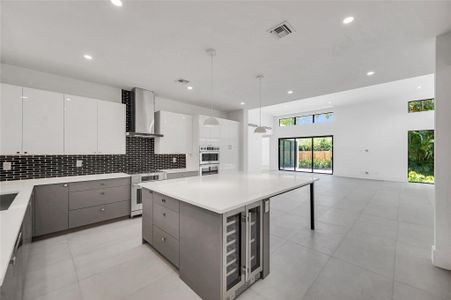 New construction Single-Family house 1409 Ne 17Th Way, Fort Lauderdale, FL 33304 - photo 4 4