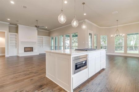 New construction Single-Family house 7755 Barber Ranch Road, Fort Worth, TX 76126 - photo 15