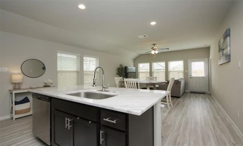 New construction Single-Family house 435 Long Beach Bay Drive, Katy, TX 77493 - photo 14 14