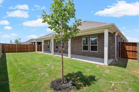 New construction Single-Family house 403 Eaton Drive, Justin, TX 76247 - photo 34 34