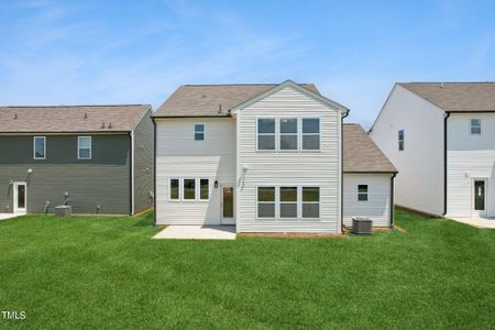 New construction Single-Family house 34 Horseshoe Place, Unit 3, Angier, NC 27501 The Jasper- photo 24 24