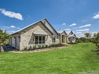 New construction Single-Family house 103 River Mountain Dr, Boerne, TX 78006 - photo 8 8