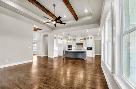 New construction Single-Family house 567 Aermotor Loop, Weatherford, TX 76085 - photo 12 12