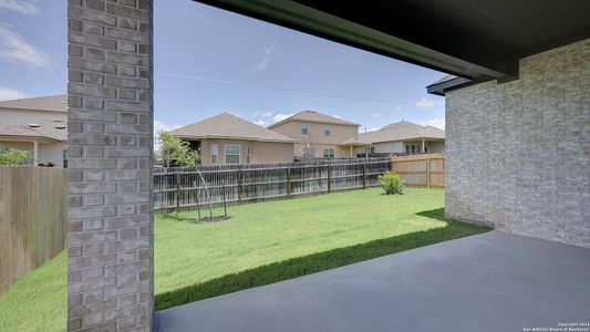 New construction Single-Family house 13037 Macar Manor, San Antonio, TX 78245 Design 2026W- photo 27 27