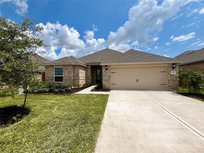 New construction Single-Family house 13905 Starboard Reach Drive, Texas City, TX 77510 - photo 0