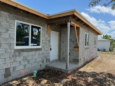 New construction Single-Family house 605 Sw 11Th Ave, Homestead, FL 33030 - photo 0