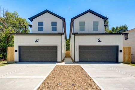 New construction Single-Family house 2710 Noble Street, Houston, TX 77026 - photo 0 0