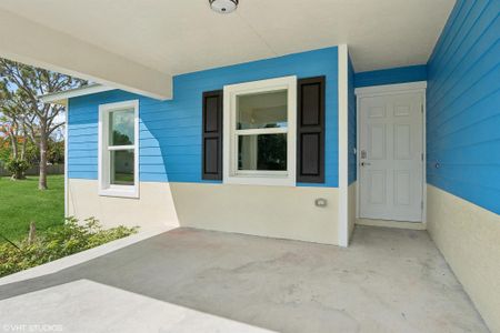 New construction Single-Family house 5860 Se Normandy Avenue, Stuart, FL 34997 - photo 20 20
