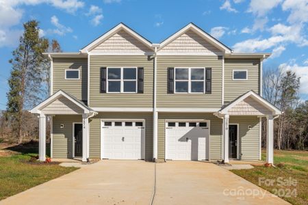 New construction Duplex house 2822/2826 Fay Jones Road, Denver, NC 28037 - photo 0 0