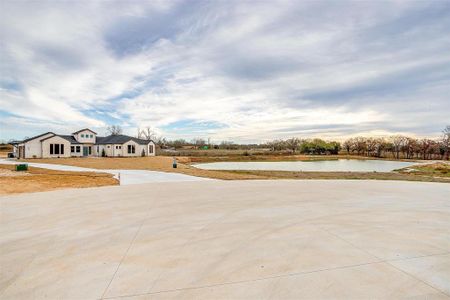 New construction Single-Family house 2061 Vaquero Drive, Weatherford, TX 76088 - photo 0 0