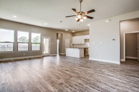 New construction Single-Family house 2703 Woodland Court, Wylie, TX 75098 - photo 15 15