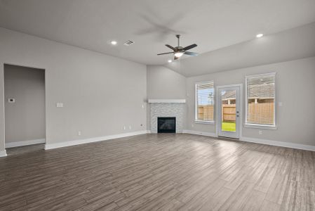 New construction Single-Family house 9912 Cavelier Canyon Court, Montgomery, TX 77316 - photo 7 7