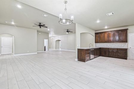 New construction Single-Family house 5559 Bobs Place, Fort Worth, TX 76126 - photo 9 9
