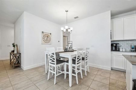 New construction Single-Family house 5613 Del Coronado Drive, Apollo Beach, FL 33572 - photo 9 9