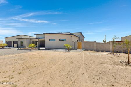 New construction Single-Family house 15325 W Desert Vista Trail, Surprise, AZ 85387 - photo