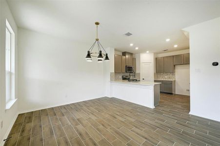 New construction Single-Family house 507 Logan James Ln, Pflugerville, TX 78660 - photo 6 6
