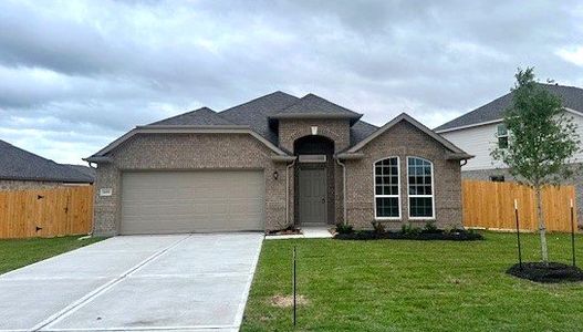 New construction Single-Family house 669 Woodhaven Lakes Dr., La Marque, TX 77568 The Columbia- photo 2 2
