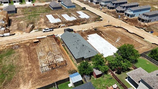 New construction Single-Family house 1520 Teak Lane, Fort Worth, TX 76140 - photo 5 5