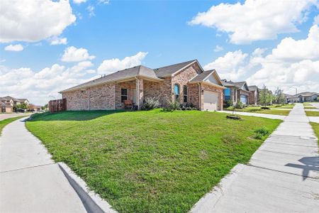 New construction Single-Family house 8640 Caldera Lane, Fort Worth, TX 76131 - photo 0