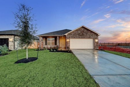 New construction Single-Family house 2504 Table Rock Drive, Texas City, TX 77568 Redwood II K- photo 1 1