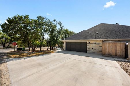 New construction Single-Family house 32 Crazy Cross Rd, Wimberley, TX 78676 - photo 31 31