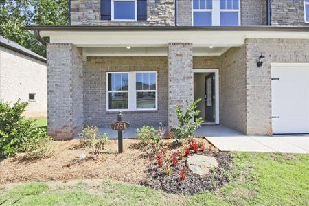 New construction Single-Family house 7751 Richmond Trail, Fairburn, GA 30213 - photo 3 3