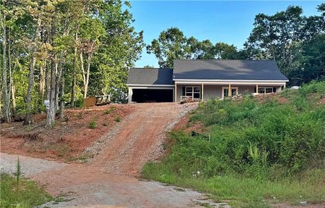 New construction Single-Family house 72 Hope Dr, Dawsonville, GA 30534 - photo 0